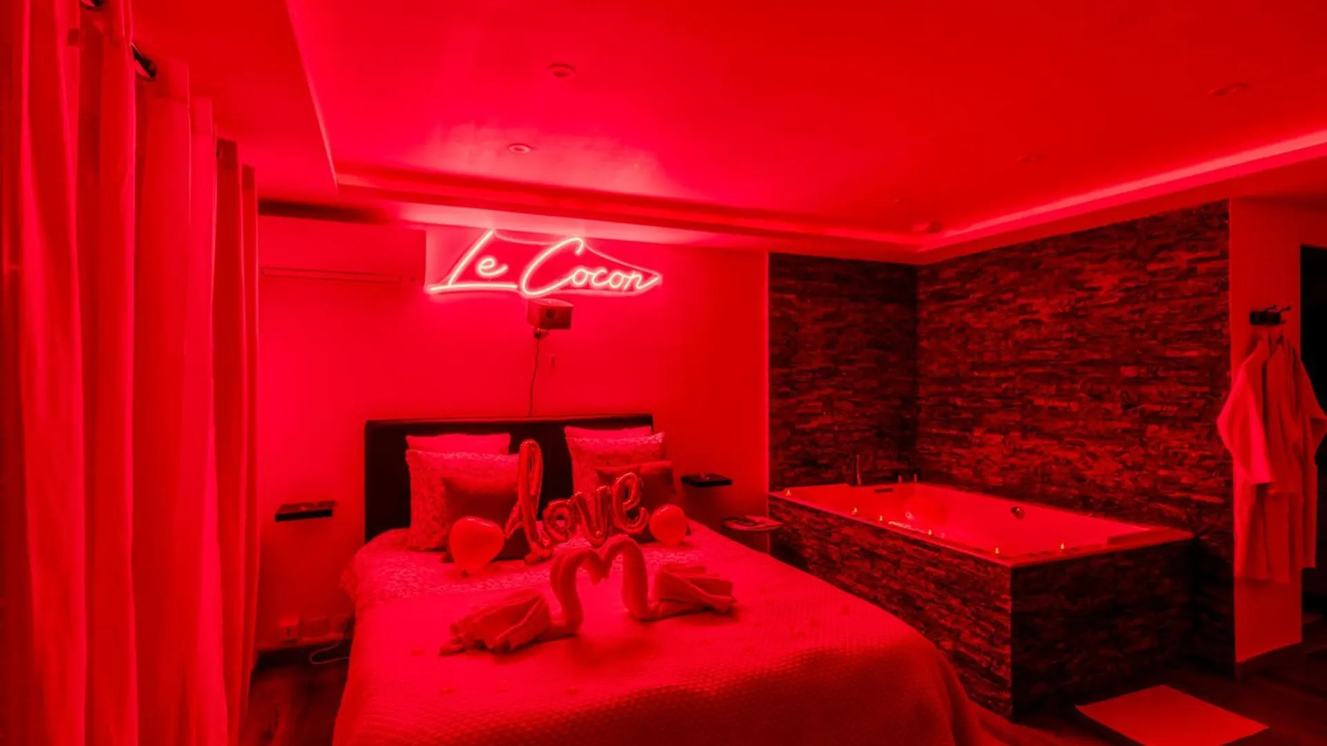 לה קאנה Le Cocon- Jacuzzi & Sauna Prives By Sweetdreams לה קאנה