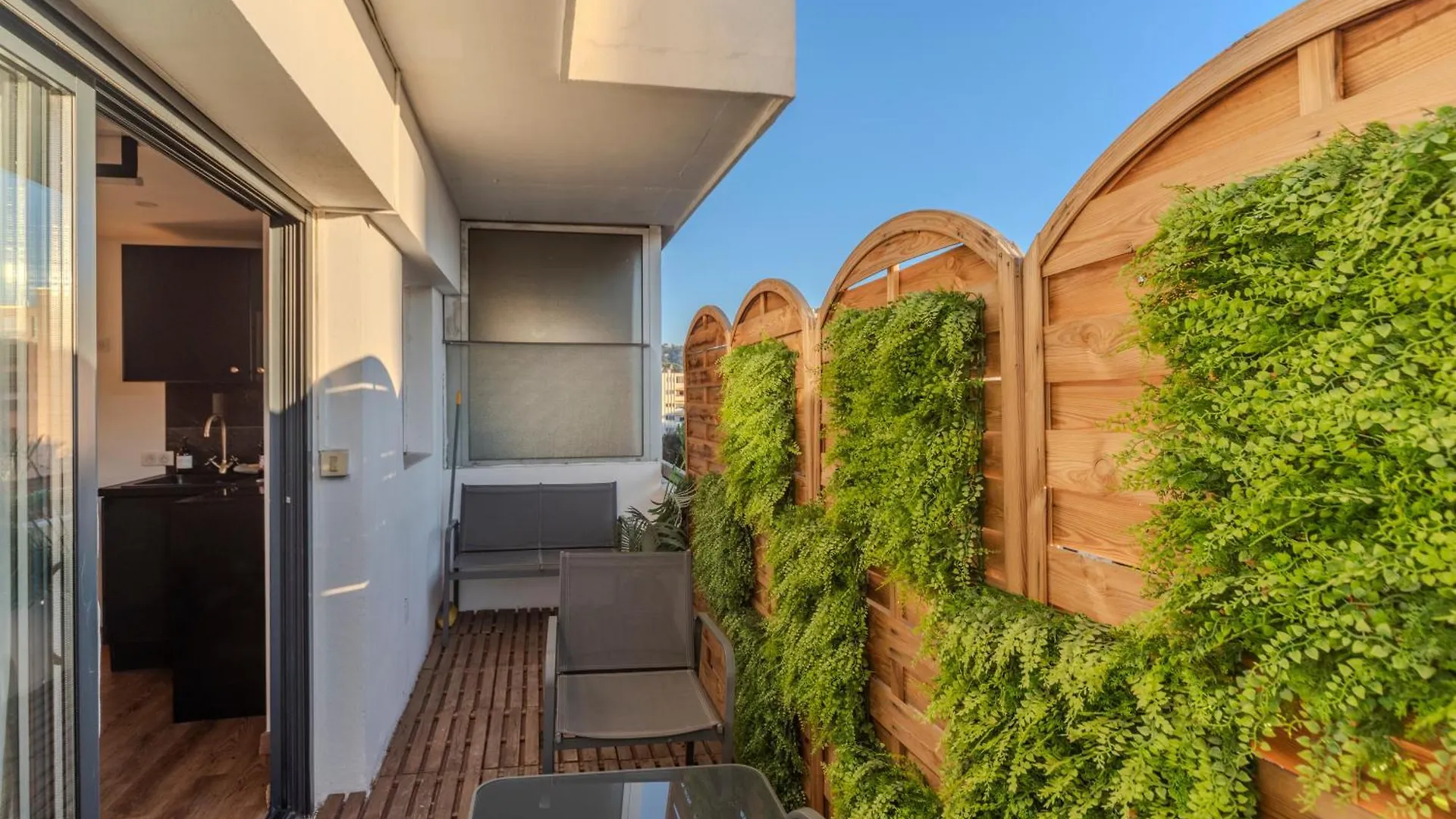דירה לה קאנה Le Cocon- Jacuzzi & Sauna Prives By Sweetdreams